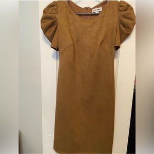 Brown dress